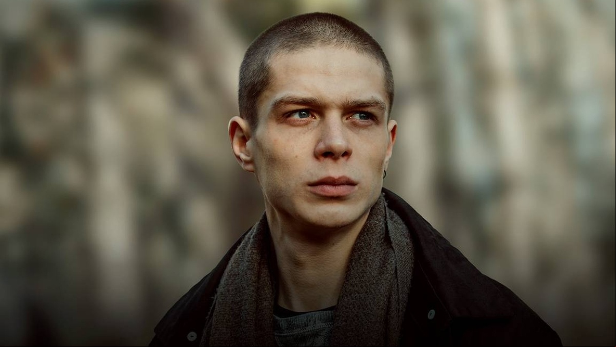 кадр из сериала «Черная весна»